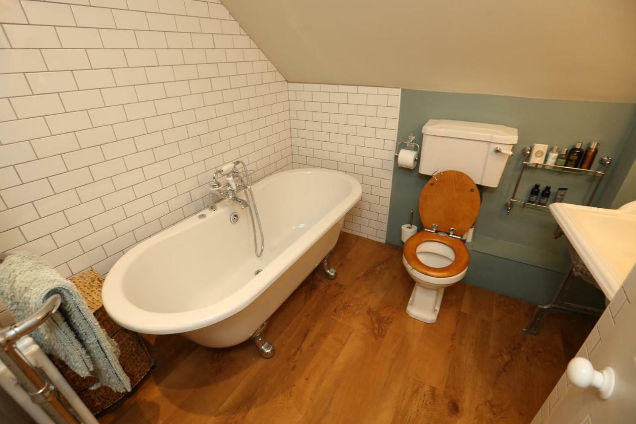 Monmouth House Apartments, Lyme Regis Old Town, Dog Friendly, Parking Exteriér fotografie